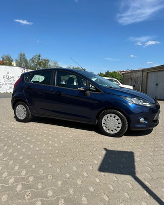 Ford Fiesta cena 17200 przebieg: 220000, rok produkcji 2012 z Wronki małe 56